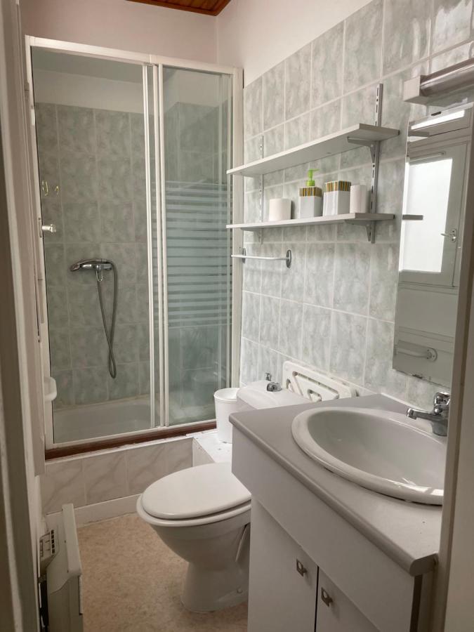 Studio N•4 En Plein Coeur De La Ville Thermal Баньер-де-Бигор Экстерьер фото
