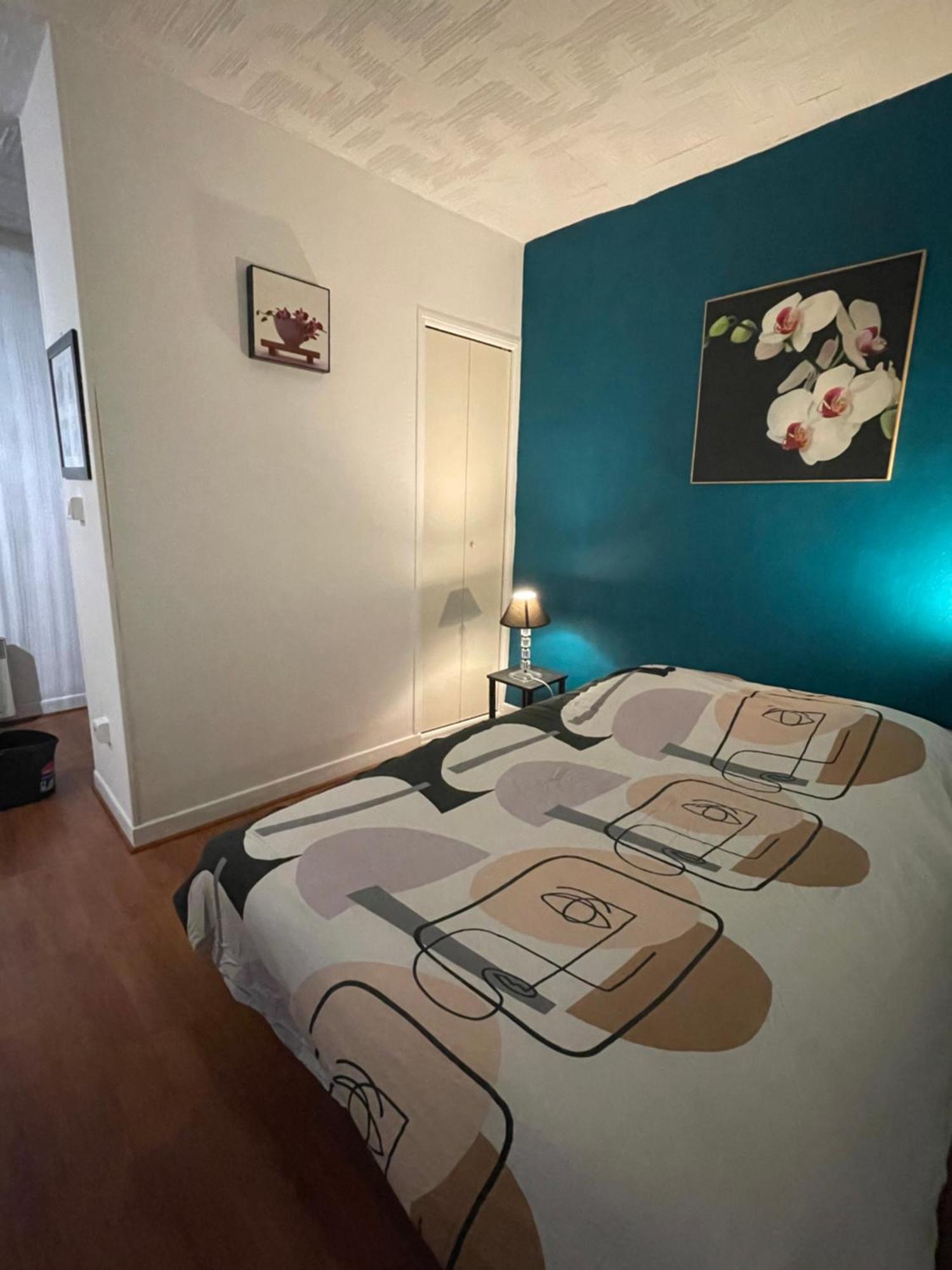 Studio N•4 En Plein Coeur De La Ville Thermal Баньер-де-Бигор Экстерьер фото